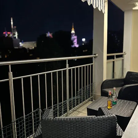 Luxury City Center Terrace *