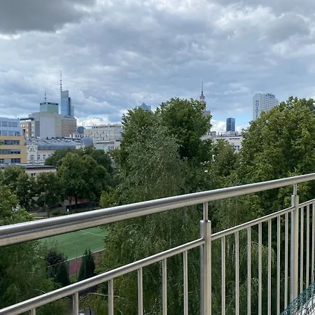 Luxury City Center Terrace 公寓